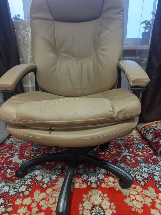 компьютерное кресло