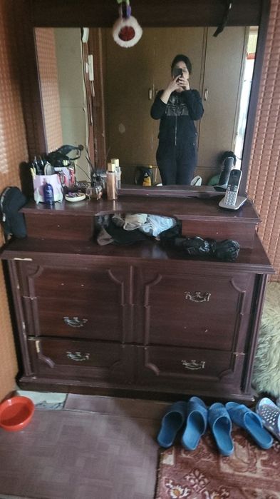 Mebilar  sotiladi B/U