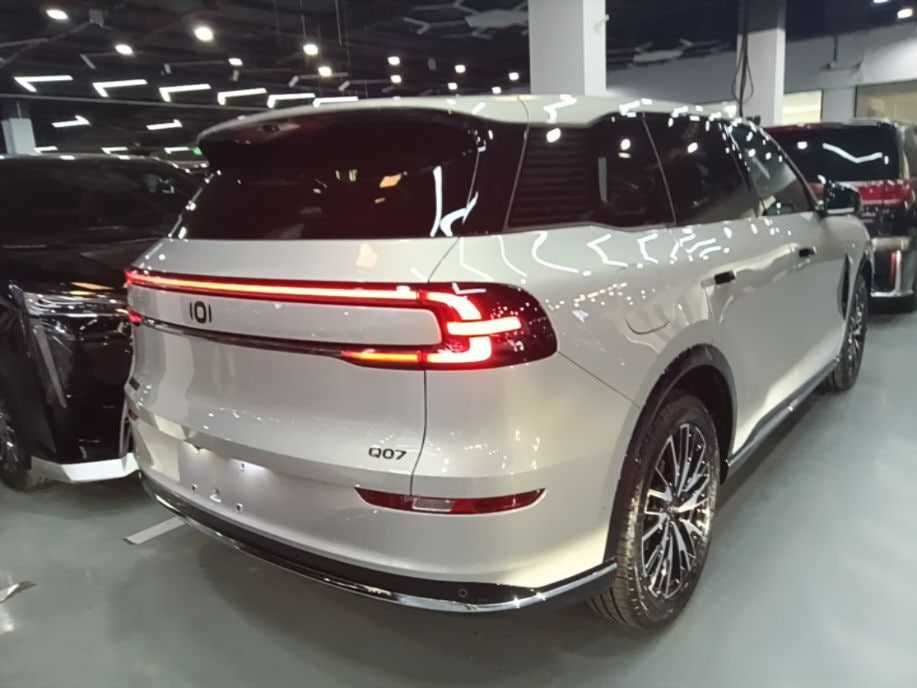 CHANGAN NEVO Q07 215 Prestige Edition