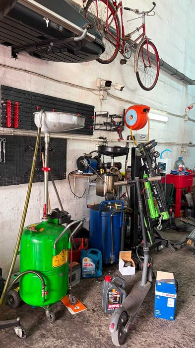 ÎNCHIRIEM SERVICE AUTO complet echipat gata de lucru