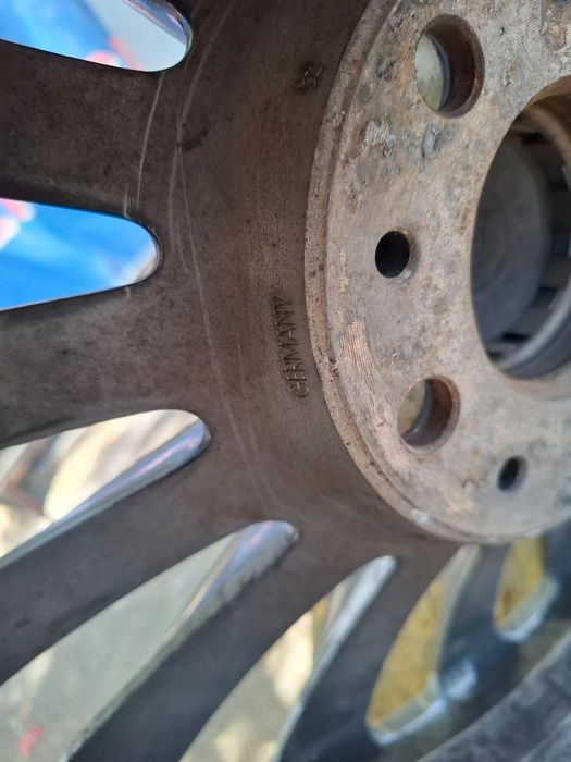 Продам диски Б/У на БМВ