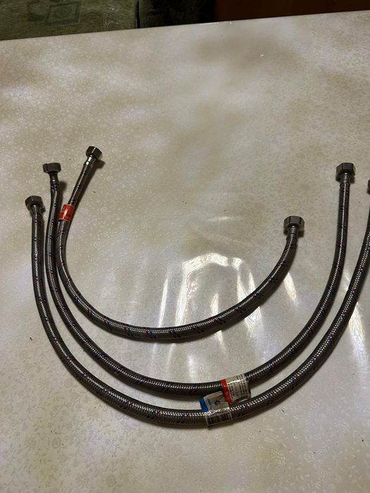 Подводки, шланги, гофра