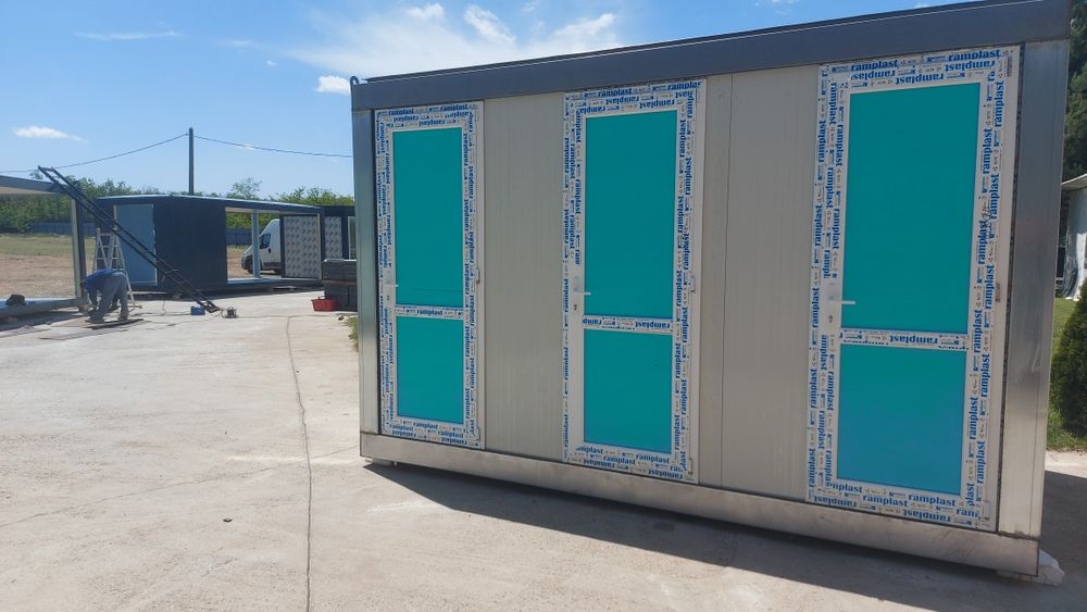 Container sanitar wc și ghiuvete