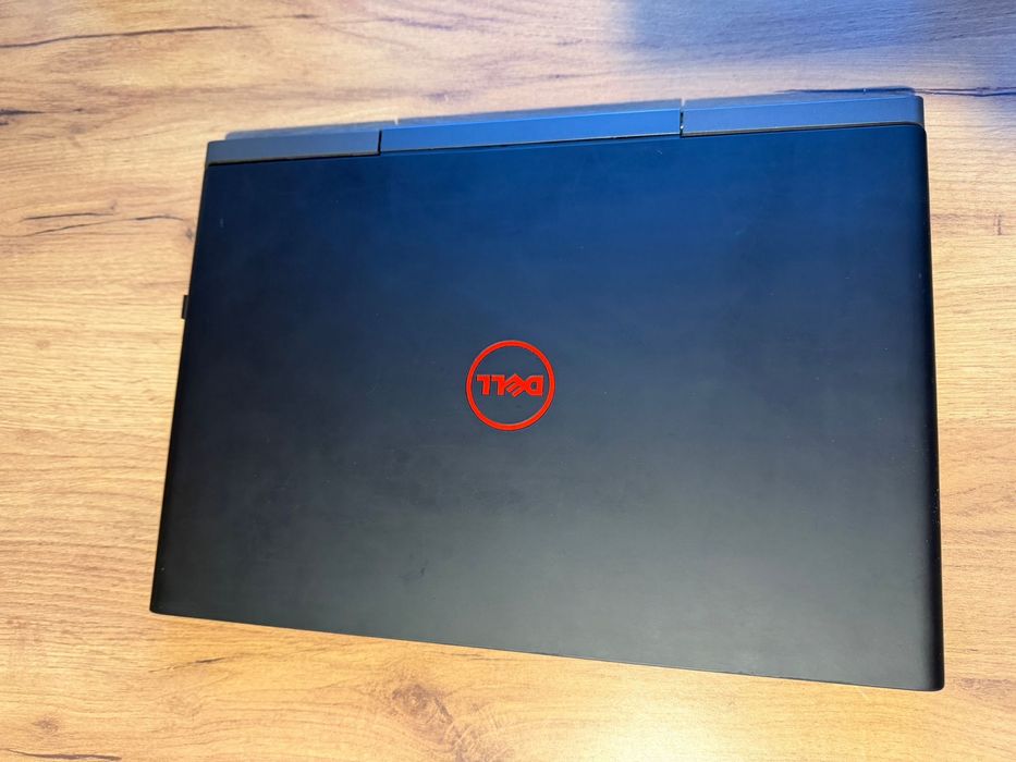 Vand laptop Dell Inspiron 15-7567 , procesor intel core I7, 7700HQ