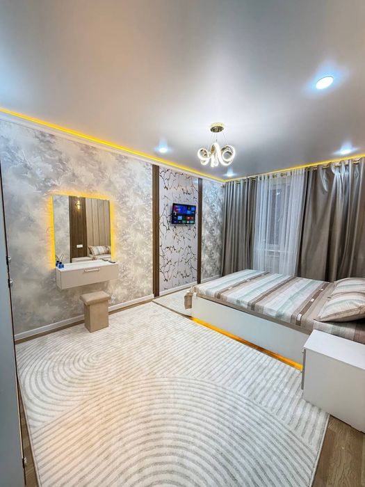 Чиланзар-11 кв 3-4/3/4.65м2 Срочно продам квартиру