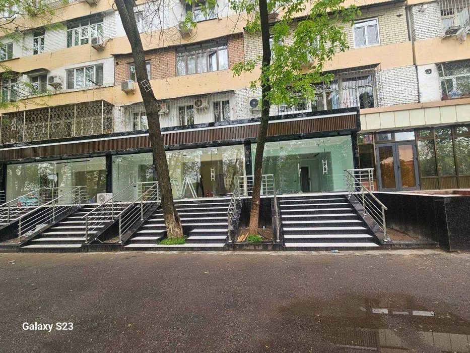 Аренда Коммерческих Помещений 76м2 и 60м2 Ор-р Метро Новза