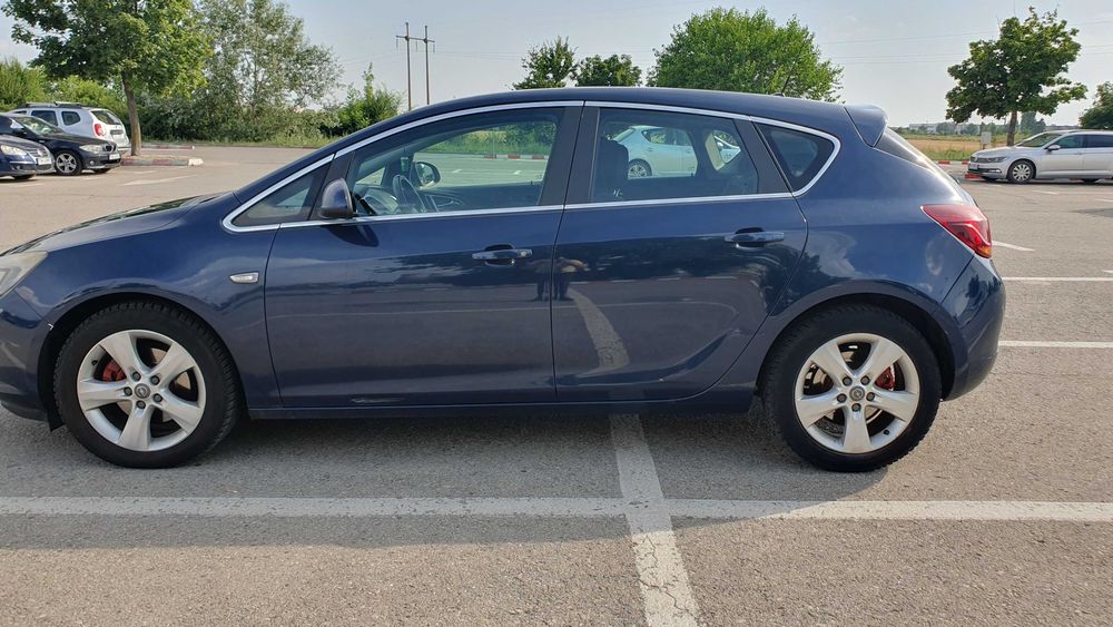 OPEL Astra 2011 — imagine 3