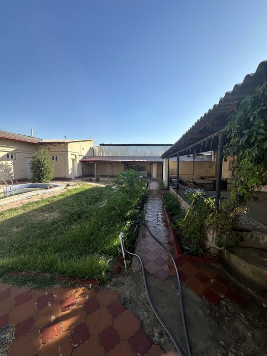 Продается участок с домом напротив парка»Узбекистана»SH83