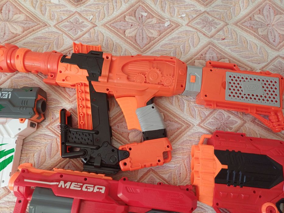 Продам детское оружие с пульками.