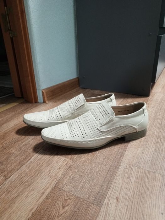 Мужские туфли новые