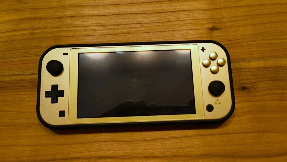 Nintendo Switch Lite 256GB microSD + Picofly, Limited Zelda Edition