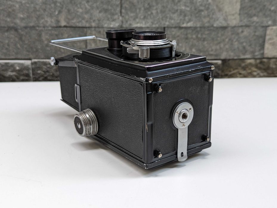 Camera foto de colecție Lipca FLEXORA TLR