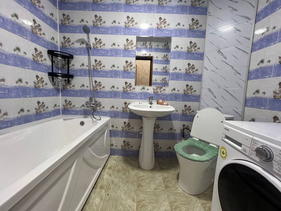 Сдается 2х комнатная квартира
С обстановкой ЛЮКС 
В городе Алмалык