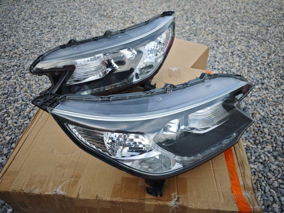 Фар Фарове Xenon Динамична Светлина Honda Cr-v (2012-2015)