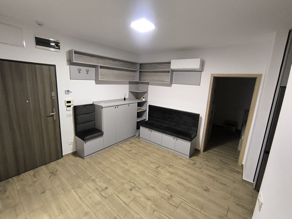 Apartament de vânzare cu 3 camere - complex West Residence
