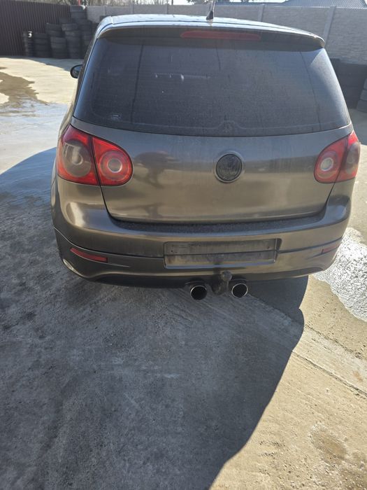 Dezmembrez golf 5 1.6 1.4 1.9 2.0