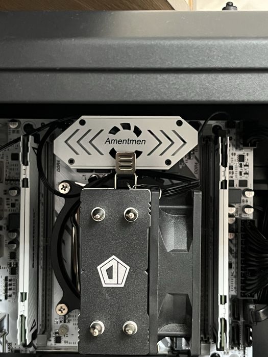 Материнская плата с комплектом