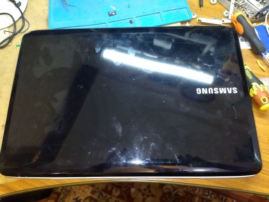 Корпус ноутбука SAMSUNG RV508