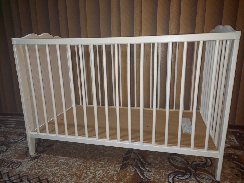 Бебешко креватче Ikea