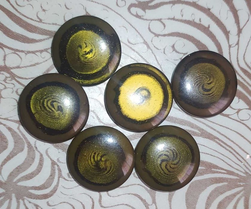 Пуговицы красивые комплект