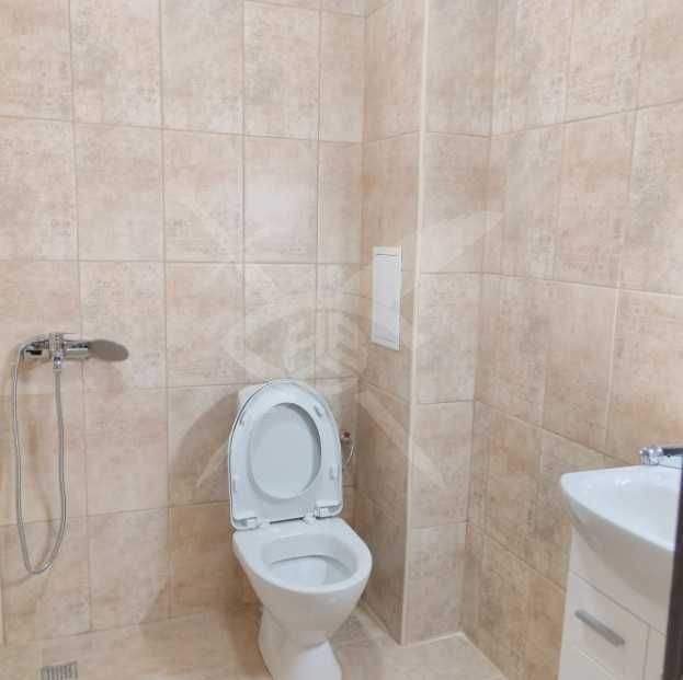 Продава се Двустаен апартамент в Пловдив, Остромила - 117 кв.м за 869 €/кв.м - Снимка #3