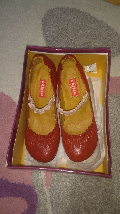 pantofi rosii, din piele, marimea 36