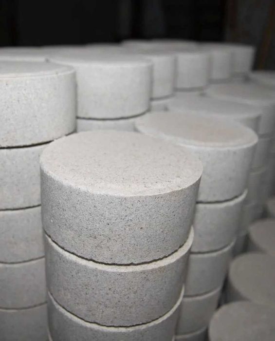 Brichete ,blocuri, mierale, pentru animale