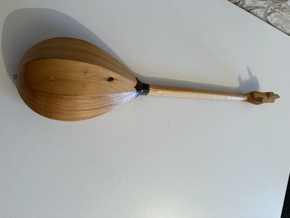 Детская игрушка домбыра