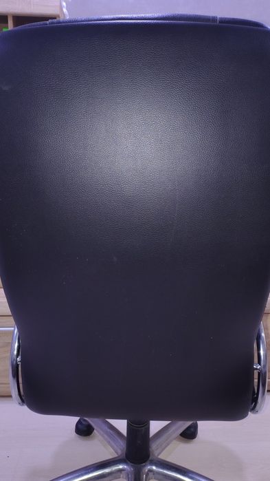 Офисное кресло / компьютерное