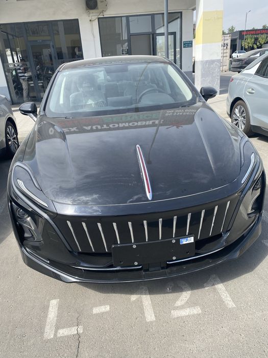 Hongqi E-QM 5 Restyling 500/560км 2025