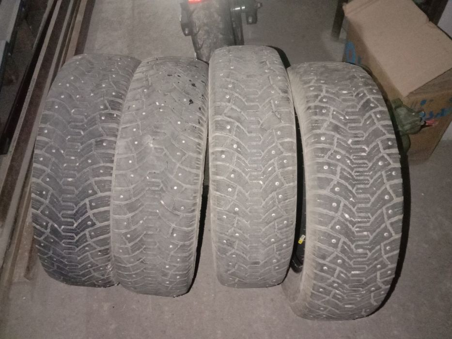 Продам зимние шины