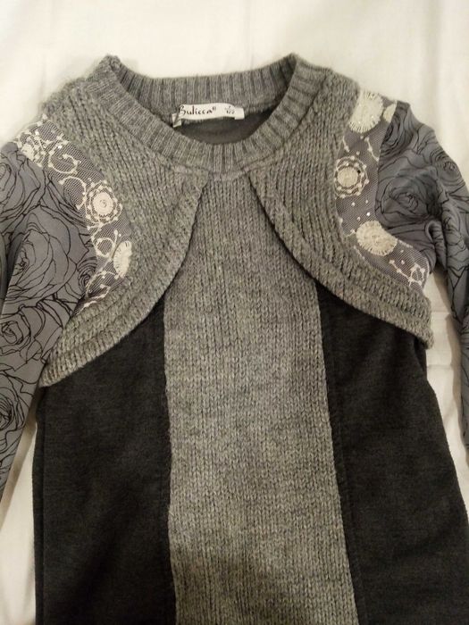 Платье на 4.5. 6 лет