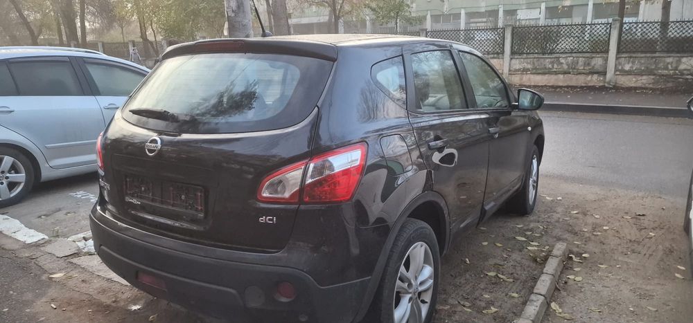 Vând Nissan Qashqai