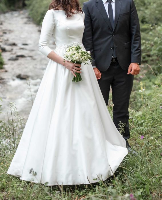 Rochie de mireasă simplă