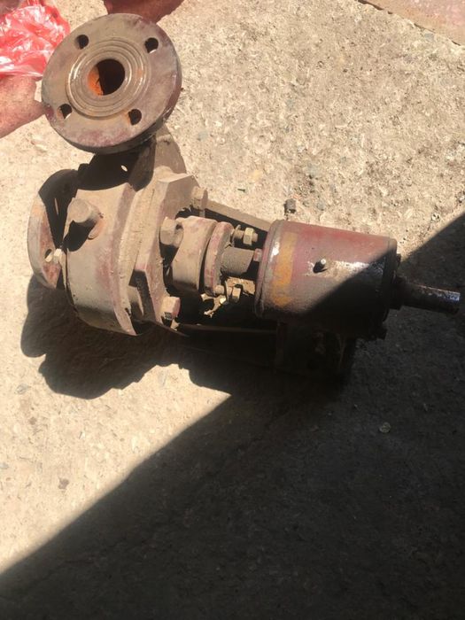 Продам мотопомпа!