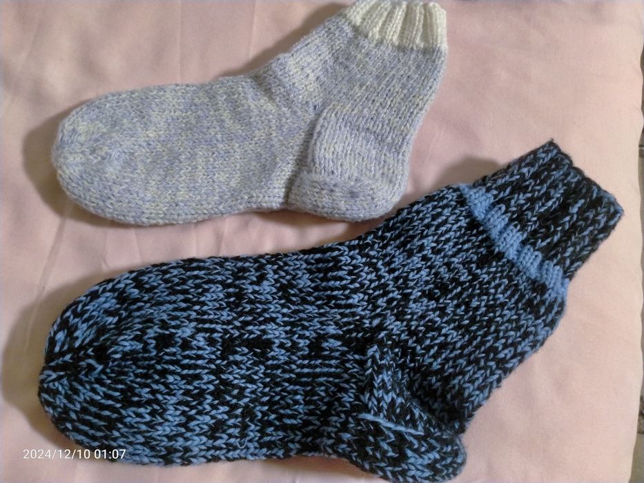 Продам  вязаные  носки