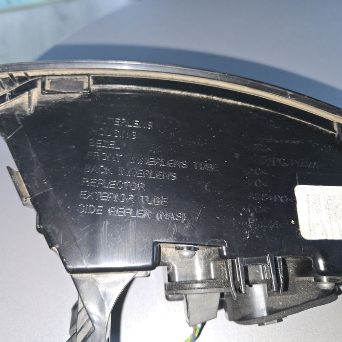 Stop .stgnga Stop tripla lampa aripa led land rover rangerover evoque 2 l551 k8d213404 k8d213404ad