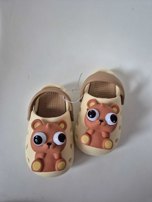 Papuci crocs copii cu jucărie