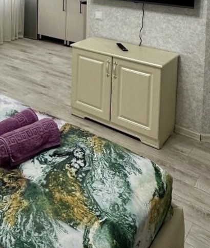 Продам гарнитур спальный