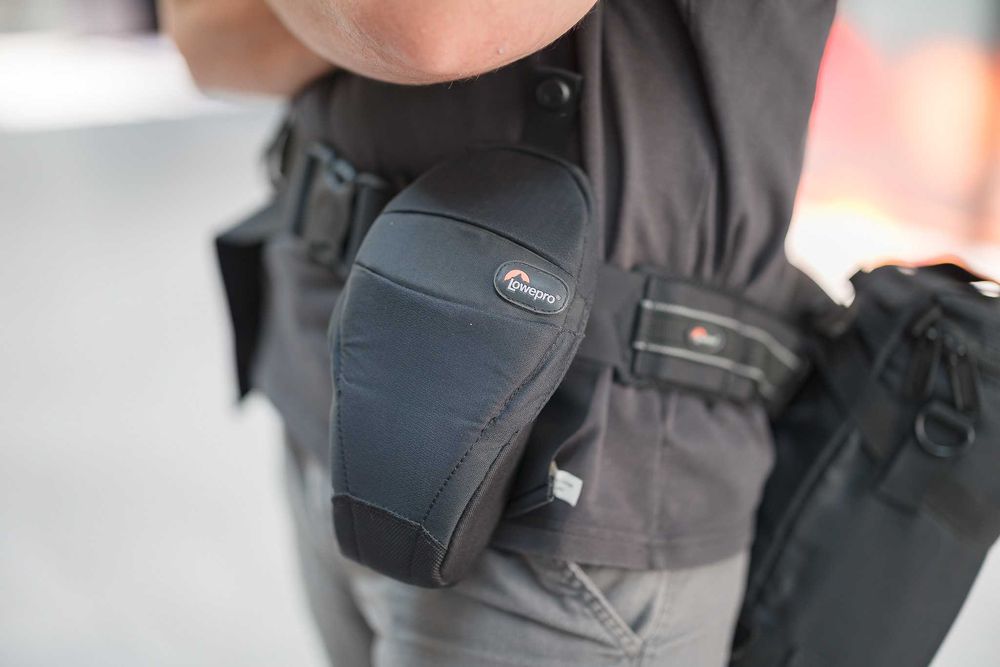 Модулна система Lowepro S&F (Street and Field) колан, калъф и тубуси