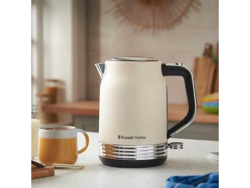 Електрическа Ретро Кана за Вода Russell Hobbs 28640-70 - 2400W, 1.7л