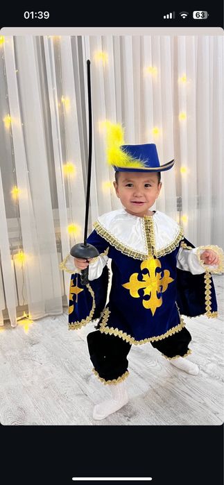 Костюм мушкатера