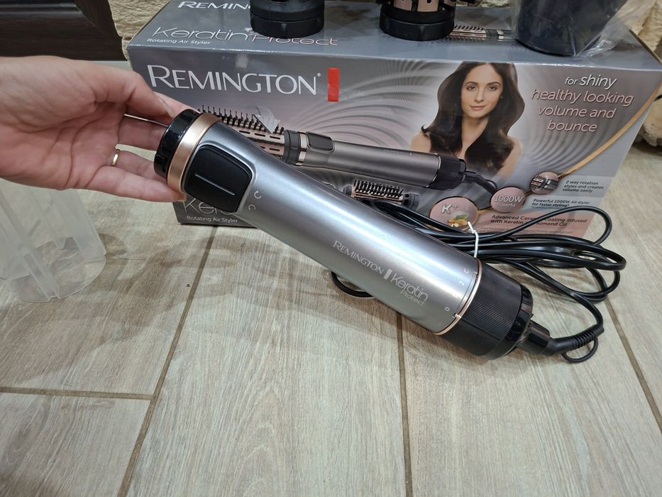 Четка за обем, изправяне и стилизиране REMINGTON