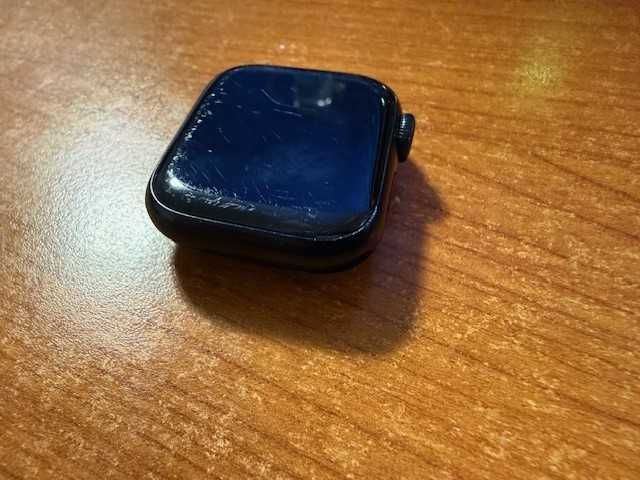 Смарт часовник Apple Watch 9, 41 мм, Midnight Aluminium Case, Midnight Sport Loop (GPS) нова верижка