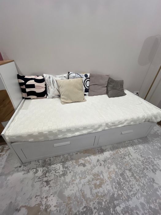 Продам кровать IKEA