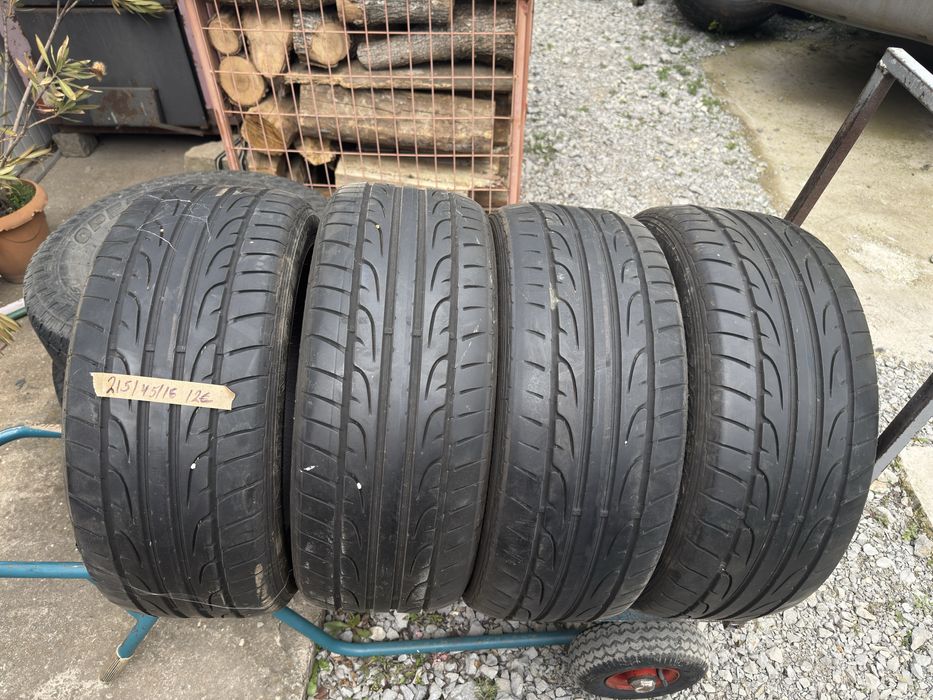 215/45/16 - Dunlop