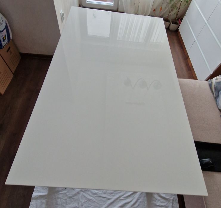 Маса 90/150см плот бял гланц