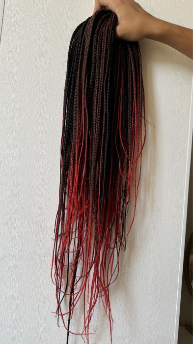 Продам 3 шт разные конекалон косички б/у