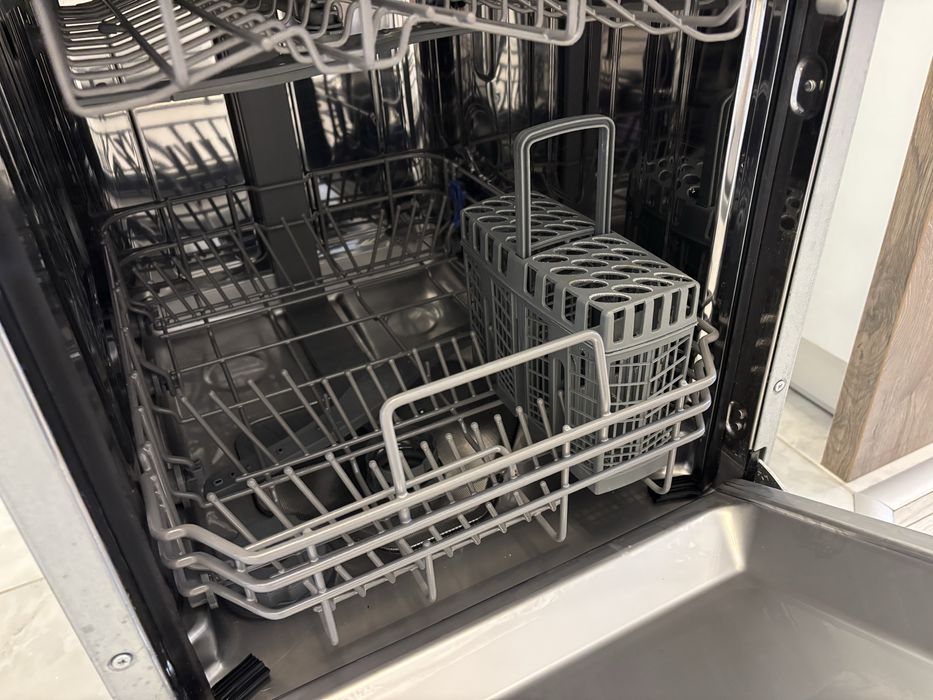 Съдомиялна за пълно вграждане 45 см