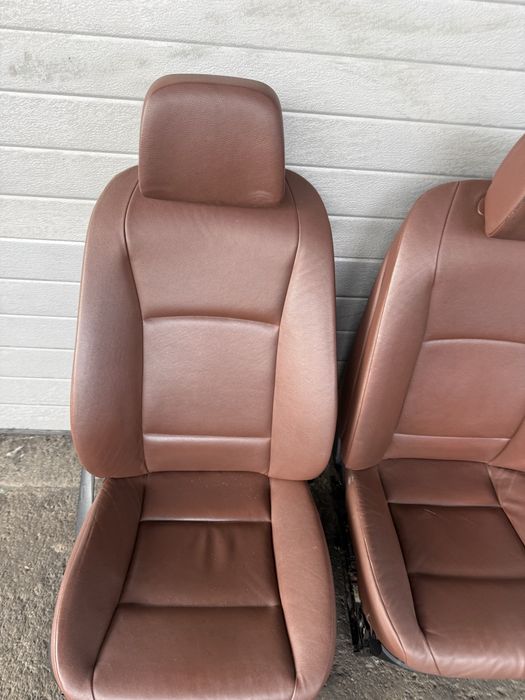 Scaune față piele Zimtbraun BMW Seria 5 F10 / F11 (2011) – Încălzire, Electrice maro ideale pt proiecte mobilier .. oem bme